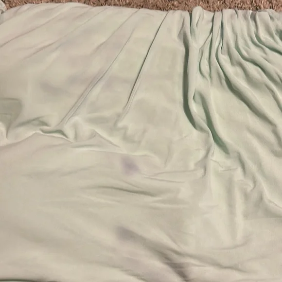 Ieena MAC Duggal ruched off the shoulder dress size 2 light green - Picture 6 of 9